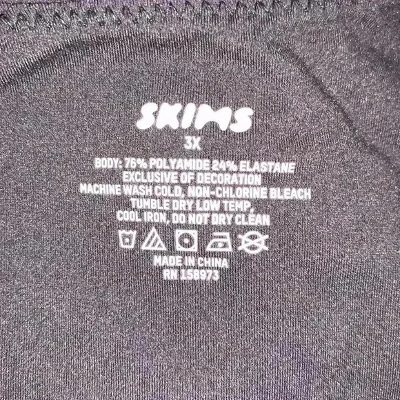 Skims Onyx Square Neck Low Scoop Back High Cut Fits Everybody Bodysuit Size 3X - Picture 9 of 9